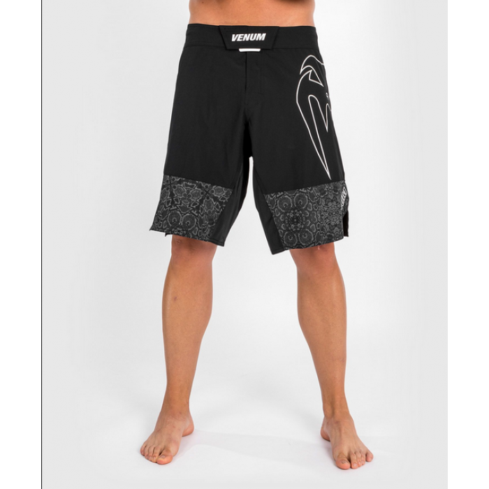 Шорти - Fightshorts Light 4.0 Venum - Black/White​